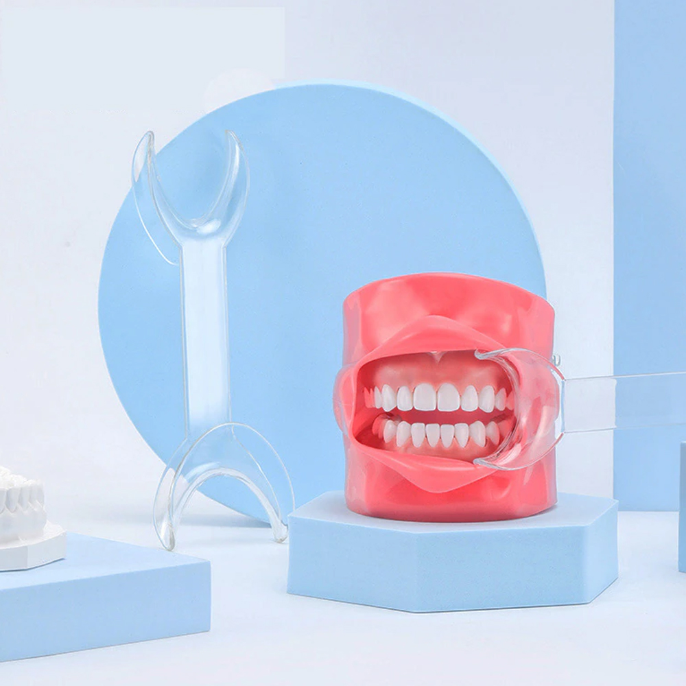 ET Dental Cheek And Lip Retractors