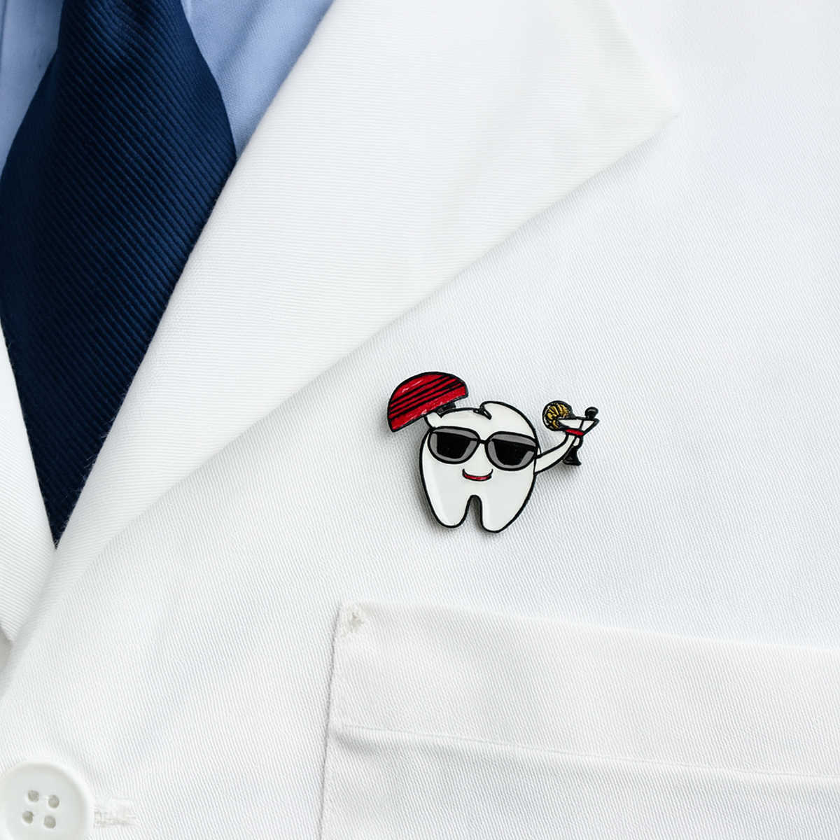 iDentical Tooth With Umbrella & Sunglasses Shape Brooch - Pack Of 1 (ZYR-4066)