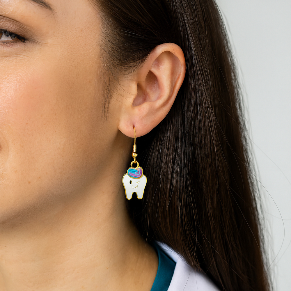 iDentical Tooth Shape Dangler Earrings With Smiley Design Purple – Set Of 1  (ZYR-4083-1)