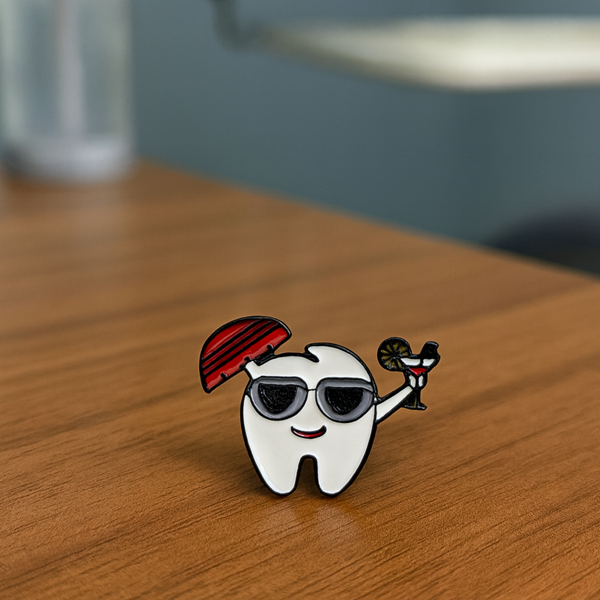 iDentical Tooth With Umbrella & Sunglasses Shape Brooch - Pack Of 1 (ZYR-4066)