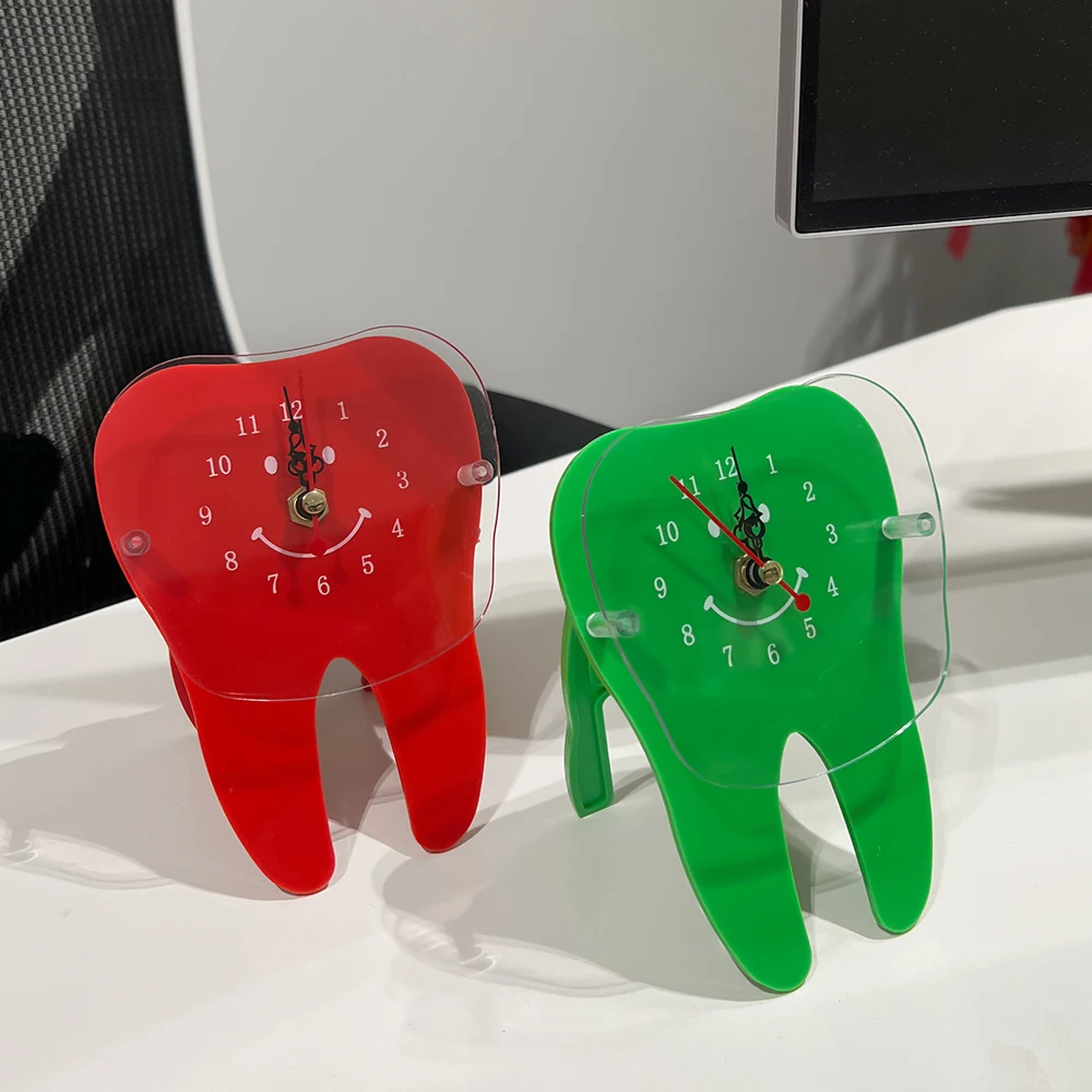 Tooth Shape Table Clock