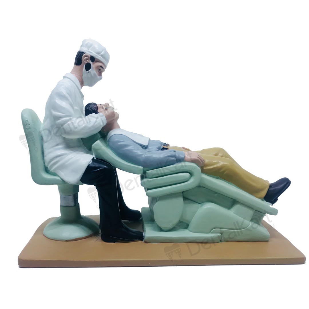 Dental Sculpture With Dentist & Patient MD-113