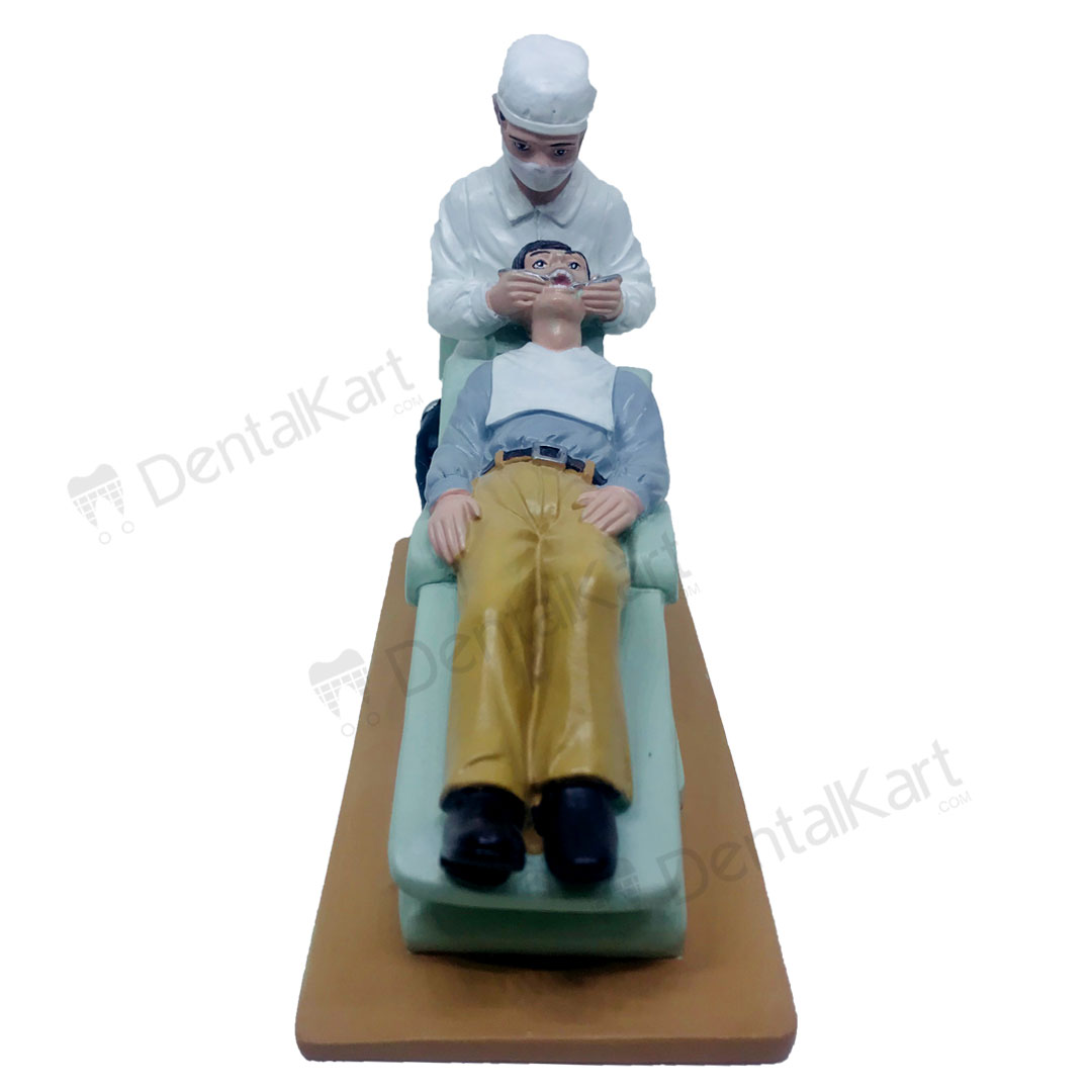 Dental Sculpture With Dentist & Patient MD-113